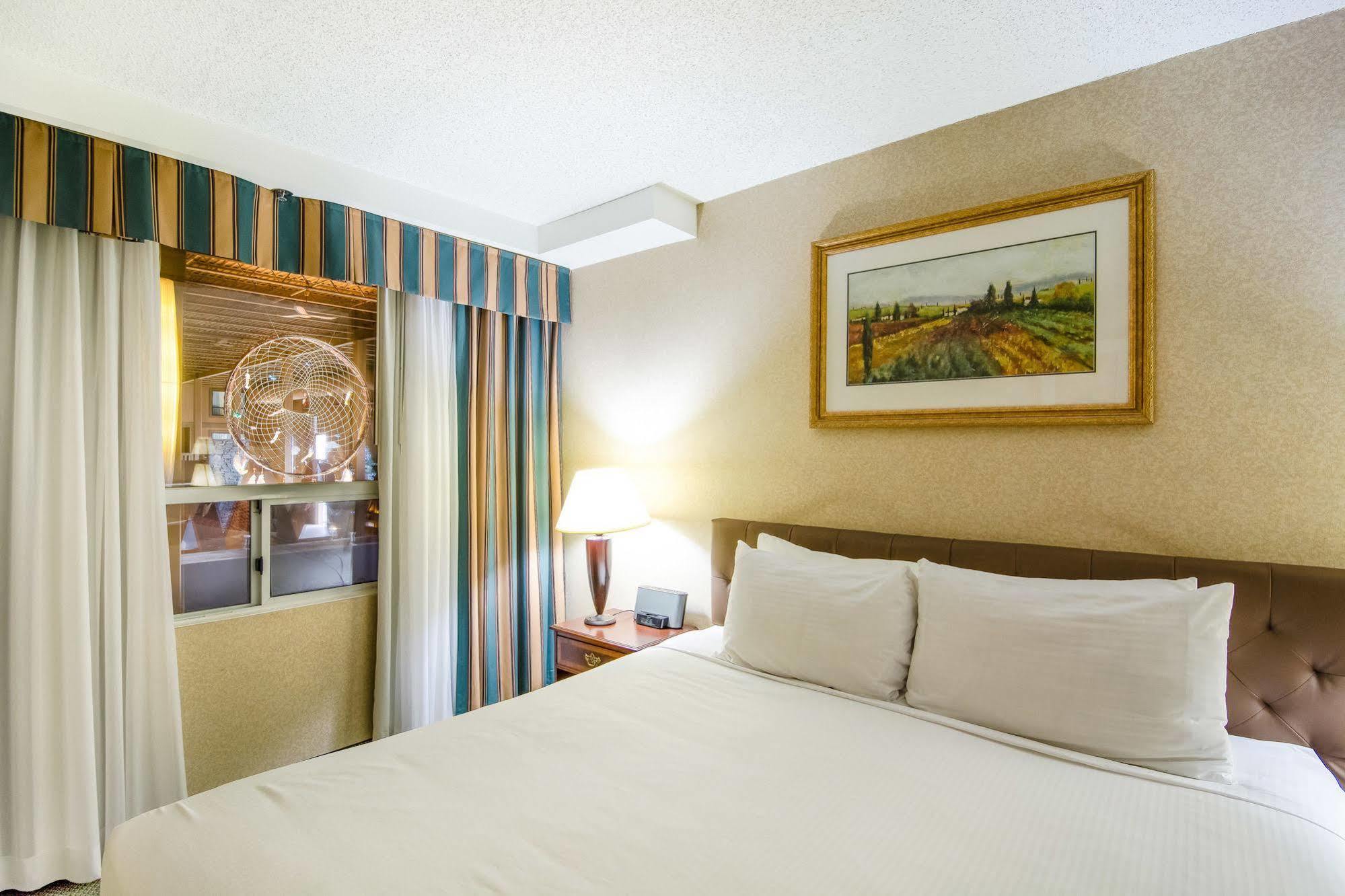 Sawridge Inn And Conference Centre Edmonton South Exterior foto